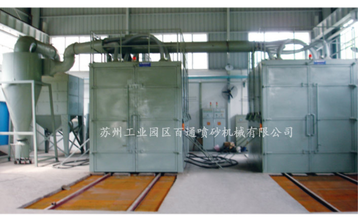 机械式干式喷砂房.jpg